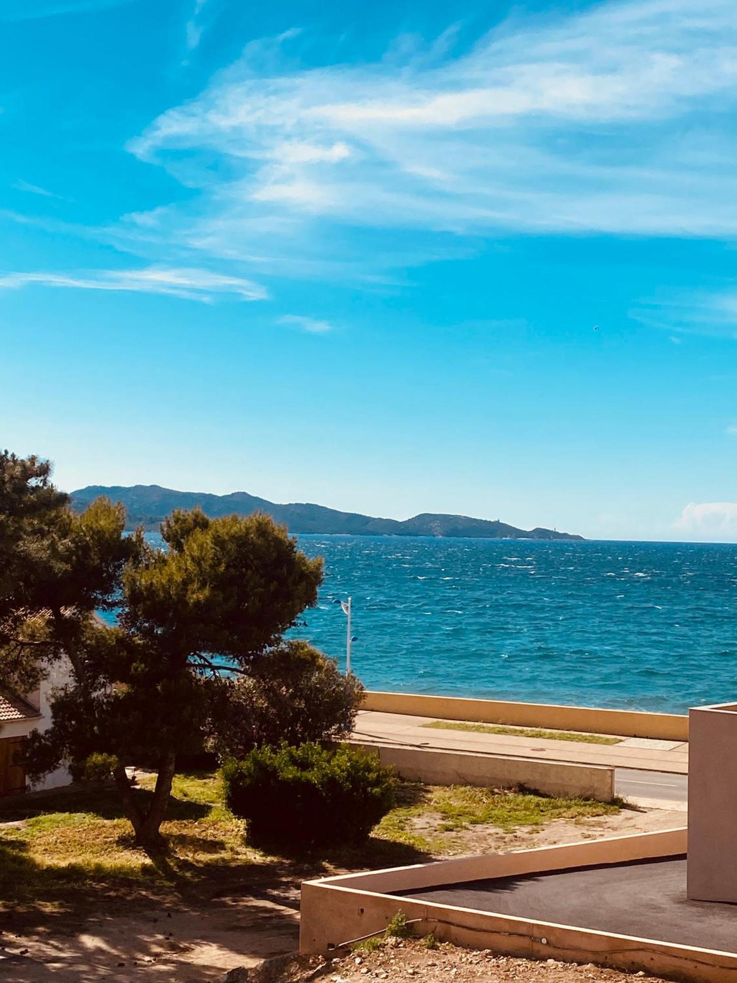 Appartement 2 Terrasses Face Mer De 100M2 Saint-Florent  Exteriér fotografie